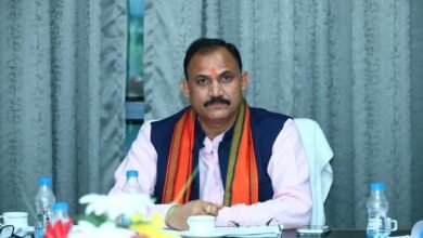 स्वास्थ्य परियोजनाओं की प्रगति पर जायसवाल सख्त: ट्रॉमा सेंटर समेत कई निर्माण कार्यों की समीक्षा, समय पर काम पूरा करने के निर्देश