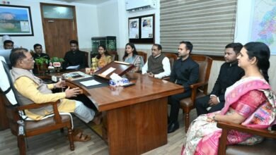 2025 बैच के डिप्टी कलेक्टरों से मिले CM विष्णु देव साय, बोले- जनता का विश्वास जीतें, संवेदनशील और पारदर्शी प्रशासन दें