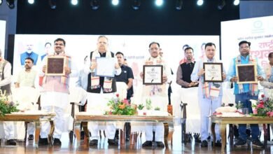 CM साय का ‘लोकल टू ग्लोबल’ मिशन: ‘कोशल फैब’ की लॉन्चिंग, बुनकरों को 10.90 करोड़ की मदद; आत्मसमर्पित महिलाओं ने किया रैंप वॉक