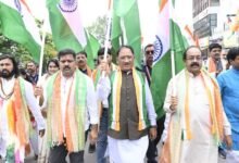 तिरंगे के रंग में रंगा रायपुर, राष्ट्रध्वज के तले एकजुट हुआ जनसैलाब : CM विष्णु देव साय ने हाथ में तिरंगा थामकर किया भव्य तिरंगा यात्रा का नेतृत्व
