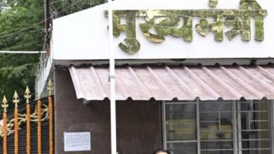 मुख्यमंत्री साय ने CM हाउस में फहराया तिरंगा, बोले- राष्ट्रीय अस्मिता, स्वाभिमान और एकता का प्रतीक है तिरंगा, घर-घर फहराएं