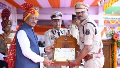 CM साय ने पुलिसकर्मियों को किया सम्मानित: ASI रामावतार को राष्ट्रपति पदक, 10 को भारतीय पुलिस पदक