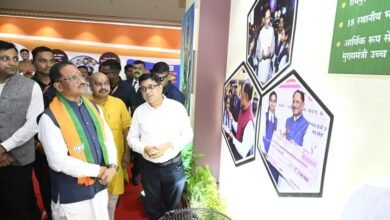 CM साय ने शुरू की सात दिवसीय प्रदर्शनी: स्वतंत्रता सेनानियों की गाथा से विकास तक दिखा छत्तीसगढ़, टाउन हॉल-शहीद स्मारक को 50-50 लाख