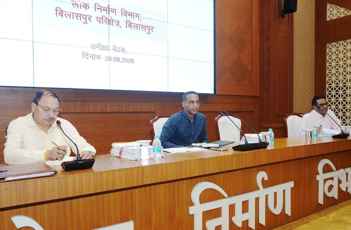 बारिश से क्षतिग्रस्त सड़कों-पुलों की तत्काल मरम्मत के निर्देश : PWD सचिव बोले- निर्माण में गुणवत्ता और समय-सीमा सर्वोच्च प्राथमिकता बारिश से क्षतिग्रस्त सड़कों-पुलों की तत्काल मरम्मत के निर्देश : PWD सचिव बोले- निर्माण में गुणवत्ता और समय-सीमा सर्वोच्च प्राथमिकता