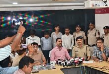 IGKV पेपर लीक: प्रोफेसर समेत 6 गिरफ्तार, 36 घंटे में पुलिस ने किया नेटवर्क का खुलासा