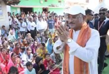 विशेष लेख : गांव की चौपाल से बदली शासन की तस्वीर, सुशासन तिहार में जनता की समस्याओं का समाधान और विकास को मिली नई रफ्तार