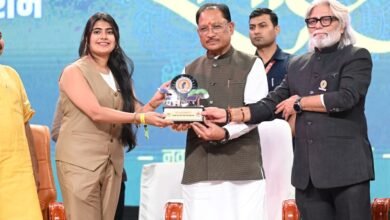 हर घर सोलर, हर घर ऊर्जा आत्मनिर्भर : छत्तीसगढ़ में 5 लाख घरों को सौर ऊर्जा से जोड़ने का लक्ष्य, CM साय बोले – “सौर ऊर्जा के क्षेत्र में छत्तीसगढ़ बनेगा देश का अग्रणी राज्य” हर घर सोलर, हर घर ऊर्जा आत्मनिर्भर : छत्तीसगढ़ में 5 लाख घरों को सौर ऊर्जा से जोड़ने का लक्ष्य, CM साय बोले – “सौर ऊर्जा के क्षेत्र में छत्तीसगढ़ बनेगा देश का अग्रणी राज्य”