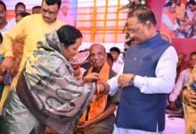 रक्षाबंधन पर बहनों ने मुख्यमंत्री को बांधी राखी : केरसई में 84.69 लाख के विकास कार्यों की सौगात