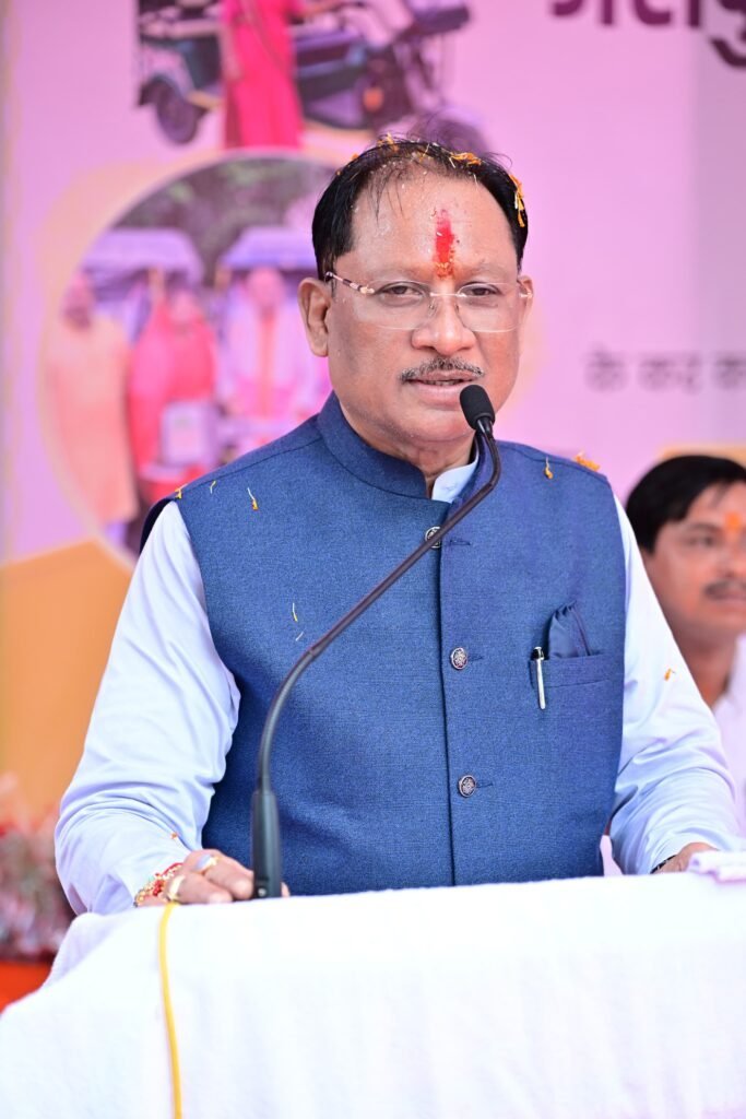 जशपुर में आधुनिक फुटबॉल स्टेडियम के निर्माण के लिए 5.49 करोड़ रुपये की प्रशासकीय स्वीकृति जशपुर में आधुनिक फुटबॉल स्टेडियम के निर्माण के लिए 5.49 करोड़ रुपये की प्रशासकीय स्वीकृति