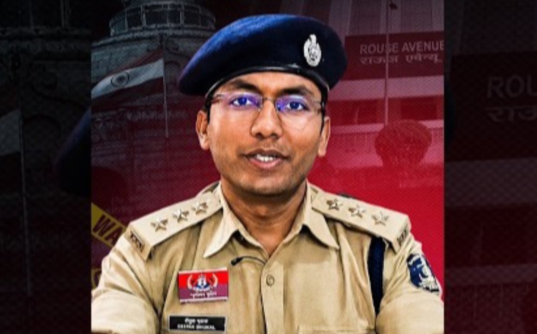 1 करोड़ की रिश्वत का आरोप और वायरल ऑडियो: ASI-आरक्षक लाइन अटैच, CSP राहुल बंसल को लेकर IG ने साफ की स्थिति 1 करोड़ की रिश्वत का आरोप और वायरल ऑडियो: ASI-आरक्षक लाइन अटैच, CSP राहुल बंसल को लेकर IG ने साफ की स्थिति