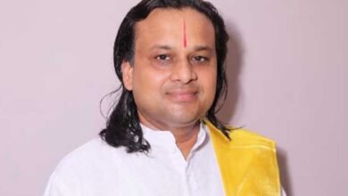 अयोध्या में मछली की दावत सनातन आस्था का अपमान डॉ. विक्रमादित्य, पीतांबरा पीठाधीश एवं अध्यक्ष, विवेकानंद प्रतिष्ठान