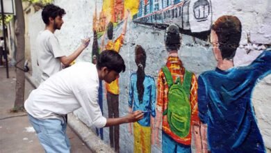 लखनऊ में ग्रैफिटी वॉल पर उकेरी नए उत्तर प्रदेश की तस्वीर
