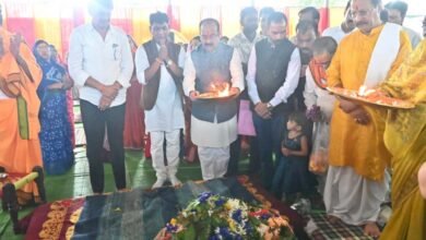 उप मुख्यमंत्री  अरुण साव महारुद्राभिषेक में हुए शामिल