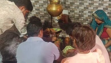 सावन की शिवरात्रि पर काशी विश्वनाथ धाम में श्रद्धालुओं का सागर सावन की शिवरात्रि पर काशी विश्वनाथ धाम में श्रद्धालुओं का सागर