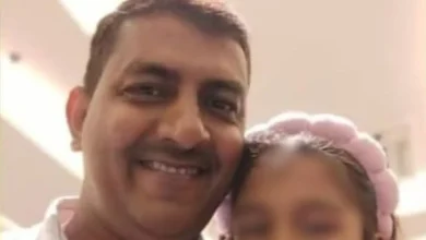 8वीं मंजिल से कूदा डॉक्टर, जेब से मिला सुसाइड नोट; लिखा- ‘मेरी मौत की जिम्मेदार…’ 8वीं मंजिल से कूदा डॉक्टर, जेब से मिला सुसाइड नोट; लिखा- ‘मेरी मौत की जिम्मेदार…’