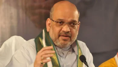 गोरखालैंड मुद्दे पर बढ़ी हलचल, अमित शाह की दार्जिलिंग में बैठक के बाद बनी खास कमेटी गोरखालैंड मुद्दे पर बढ़ी हलचल, अमित शाह की दार्जिलिंग में बैठक के बाद बनी खास कमेटी