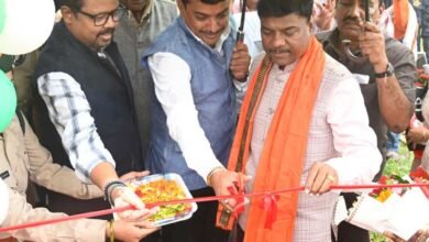 वन मंत्री केदार कश्यप ने किया 24.38 लाख रूपए की लागत से तैयार वुडन ब्रिज का लोकार्पण वन मंत्री केदार कश्यप ने किया 24.38 लाख रूपए की लागत से तैयार वुडन ब्रिज का लोकार्पण