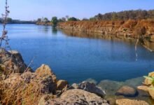 ब्लू वाटर खदान में लगातार मौतों पर सरकार सख्त :  मंत्री टंक राम वर्मा ने किया ऐलान, खदान प्रतिबंधित कर चारों ओर होगी फेंसिंग