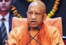 यूपी में निजी स्कूलों के शिक्षकों के लिए बड़ा ऐलान, परिवार समेत ₹5 लाख तक मुफ्त इलाज