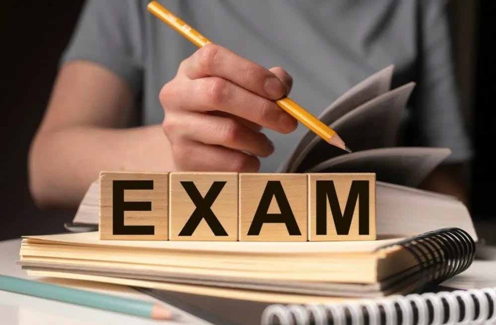 Jharkhand JET Cancelled: 18 साल के इंतजार के बाद परीक्षा रद्द, कॉलेजों में असिस्टेंट प्रोफेसर नियुक्ति लटकी Jharkhand JET Cancelled: 18 साल के इंतजार के बाद परीक्षा रद्द, कॉलेजों में असिस्टेंट प्रोफेसर नियुक्ति लटकी