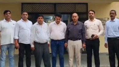 स्क्रैप से भरे ट्रक को छोड़ने के बदले 4 लाख की रिश्वत मांगने वाला ETO गिरफ्तार, 1 लाख लेते रंगे हाथ पकड़ा स्क्रैप से भरे ट्रक को छोड़ने के बदले 4 लाख की रिश्वत मांगने वाला ETO गिरफ्तार, 1 लाख लेते रंगे हाथ पकड़ा