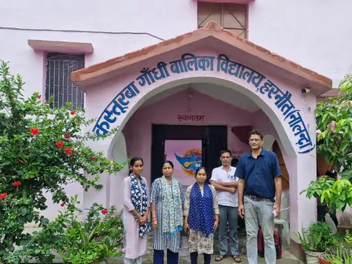 विद्यार्थी सहयोग शिविर से दूर होंगी समस्याएं:छात्राओं की समस्याएं 30 दिन में खत्म होंगी, स्टूडेंट्स के लिए हेल्पलाइन नंबर भी जारी विद्यार्थी सहयोग शिविर से दूर होंगी समस्याएं:छात्राओं की समस्याएं 30 दिन में खत्म होंगी, स्टूडेंट्स के लिए हेल्पलाइन नंबर भी जारी
