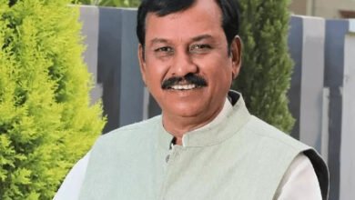 सांसद विजय बघेल ने दो IAS अधिकारियों पर लगाए गंभीर आरोप, लोकसभा अध्यक्ष से विशेषाधिकार हनन की शिकायत