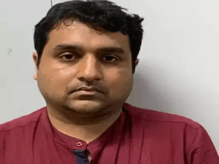 भाई के झांसे में आकर बहन-जीजा ने गंवाए 1.25 करोड़, फर्जी दस्तावेजों से फर्म से भी किया बाहर भाई के झांसे में आकर बहन-जीजा ने गंवाए 1.25 करोड़, फर्जी दस्तावेजों से फर्म से भी किया बाहर
