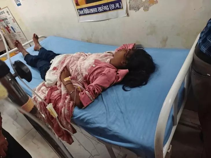 सारंगढ़ में श्रद्धालुओं से भरी पिकअप को ट्रक ने मारी टक्कर, 2 की मौत; 15 घायल सारंगढ़ में श्रद्धालुओं से भरी पिकअप को ट्रक ने मारी टक्कर, 2 की मौत; 15 घायल