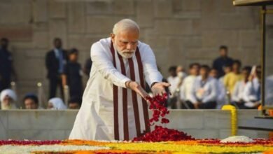 PM मोदी ने दी पूर्व पीएम राजीव गांधी को श्रद्धांजलि, सोनिया-राहुल समेत कई लोग पहुंचे ‘वीर भूमि
