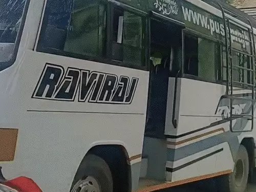 बिलासपुर-रतनपुर हाईवे पर पुल ध्वस्त, चलती बस फंसी; कई जिलों का संपर्क टूटा