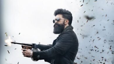 Toxic Advance Booking: रिलीज से पहले ही छाई यश की ‘टॉक्सिक’, 6 घंटे में 30 हजार टिकटों की बिक्री Toxic Advance Booking: रिलीज से पहले ही छाई यश की ‘टॉक्सिक’, 6 घंटे में 30 हजार टिकटों की बिक्री
