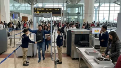 फ्लाइट में लाइसेंसी हथियार ले जाने के क्या हैं नियम? जानिए किन शर्तों का करना होता है पालन