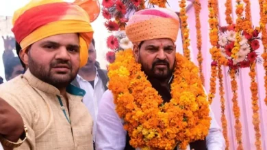 क्या प्रियंका गांधी अब जंतर-मंतर पर आकर माफी मांगेंगी? पिता बृजभूषण के बरी होते ही बरसे बेटे करण क्या प्रियंका गांधी अब जंतर-मंतर पर आकर माफी मांगेंगी? पिता बृजभूषण के बरी होते ही बरसे बेटे करण