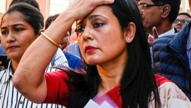 सर्किट हाउस विवाद : महुआ मोइत्रा की करीबी के खिलाफ अरेस्ट वारंट, कोर्ट के आदेश से बढ़ीं मुश्किलें