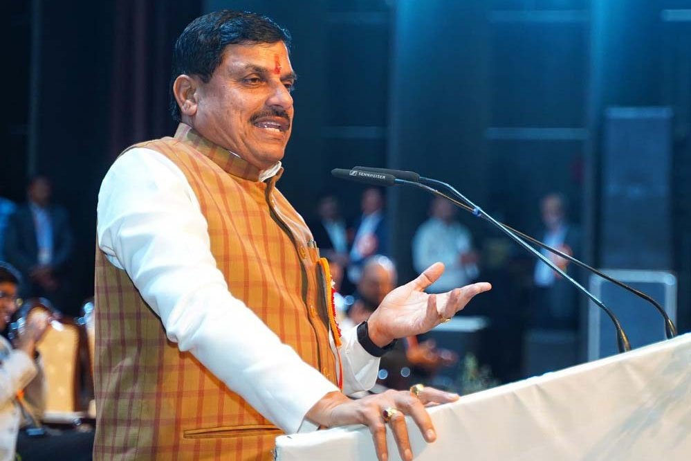 जंगलों पर माफिया के कब्जे पर CM मोहन का बड़ा एक्शन, MP में 14 लाख एकड़ वन भूमि अतिक्रमण के घेरे में जंगलों पर माफिया के कब्जे पर CM मोहन का बड़ा एक्शन, MP में 14 लाख एकड़ वन भूमि अतिक्रमण के घेरे में