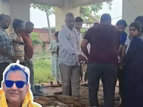 फ्लाइंग डिस्क खेलते समय रेडीमेड गारमेंट व्यापारी को आया हार्ट-अटैक:अस्पताल ले जाने पर डॉक्टरों ने मृत घोषित किया, बेटी ने दी मुखाग्नि फ्लाइंग डिस्क खेलते समय रेडीमेड गारमेंट व्यापारी को आया हार्ट-अटैक:अस्पताल ले जाने पर डॉक्टरों ने मृत घोषित किया, बेटी ने दी मुखाग्नि