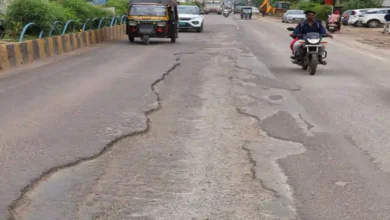बारिश ने खोली राजधानी की सड़कों की पोल, पैचवर्क भी हुआ बेकार; कई इलाकों में गड्ढे और बजरी से बढ़ा हादसों का खतरा