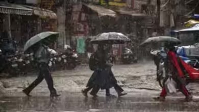 25 राज्यों में मूसलाधार बारिश की चेतावनी, यूपी-बिहार समेत कई जगह वज्रपात और तूफान का खतरा 25 राज्यों में मूसलाधार बारिश की चेतावनी, यूपी-बिहार समेत कई जगह वज्रपात और तूफान का खतरा
