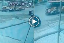रायपुर में बस की टक्कर से मचा हड़कंप: स्कूटी सवार युवक-मासूम घायल, CCTV में कैद हुआ हादसे का खौफनाक मंजर