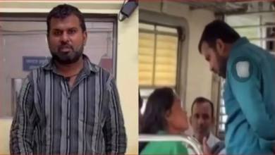 मुंबई लोकल ट्रेन में महिला को बेल्ट से पीटा, 12 घंटे में आरोपी गिरफ्तार, बोला- वो तो ट्रांसजेंडर थी