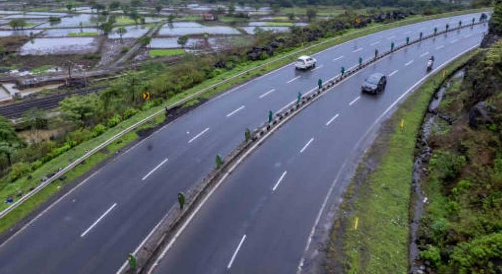 पूर्वांचल से वेस्ट यूपी तक हाईस्पीड कनेक्टिविटी! गोरखपुर-पानीपत एक्सप्रेसवे को मिली मंजूरी, मेरठ-शामली तक आसान होगा सफर पूर्वांचल से वेस्ट यूपी तक हाईस्पीड कनेक्टिविटी! गोरखपुर-पानीपत एक्सप्रेसवे को मिली मंजूरी, मेरठ-शामली तक आसान होगा सफर