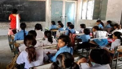 राजस्थान में 611 स्कूलों के पास अपनी बिल्डिंग नहीं, कितने स्कूलों में नहीं है टॉयलेट? हैरान कर देंगे सरकारी आंकड़े राजस्थान में 611 स्कूलों के पास अपनी बिल्डिंग नहीं, कितने स्कूलों में नहीं है टॉयलेट? हैरान कर देंगे सरकारी आंकड़े