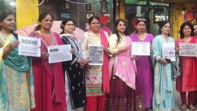 रैंप पर उतरीं आत्मसमर्पित महिलाएं, स्वदेशी फैशन शो ने बढ़ाया हौसला और आत्मविश्वास रैंप पर उतरीं आत्मसमर्पित महिलाएं, स्वदेशी फैशन शो ने बढ़ाया हौसला और आत्मविश्वास