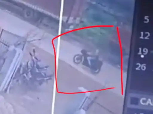 दुर्ग में कारोबारी से 4.90 लाख की उठाईगिरी का खुलासा: गर्लफ्रेंड-बॉयफ्रेंड समेत 5 आरोपी गिरफ्तार, रेकी कर रची थी साजिश दुर्ग में कारोबारी से 4.90 लाख की उठाईगिरी का खुलासा: गर्लफ्रेंड-बॉयफ्रेंड समेत 5 आरोपी गिरफ्तार, रेकी कर रची थी साजिश