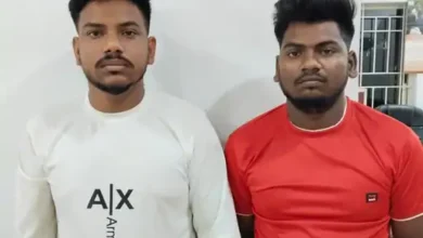 सेल्फ ड्राइव कार हादसे के बाद 2 लाख की वसूली का आरोप, दो युवक गिरफ्तार; चार लग्जरी वाहन जब्त