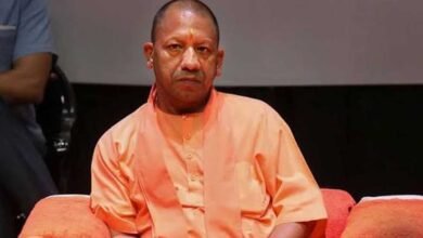 योगी सरकार की पहल से बिजली उपभोक्ताओं को बड़ी राहत, 11 दिनों में 89.35% शिकायतों का निस्तारण योगी सरकार की पहल से बिजली उपभोक्ताओं को बड़ी राहत, 11 दिनों में 89.35% शिकायतों का निस्तारण