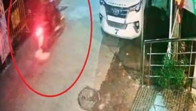 नागपुर के भांडेवाड़ी में नगरसेवक के घर पर ताबड़तोड़ फायरिंग, खाकी पर उठे सवाल, क्या बेखौफ हो चुके हैं अपराधी?