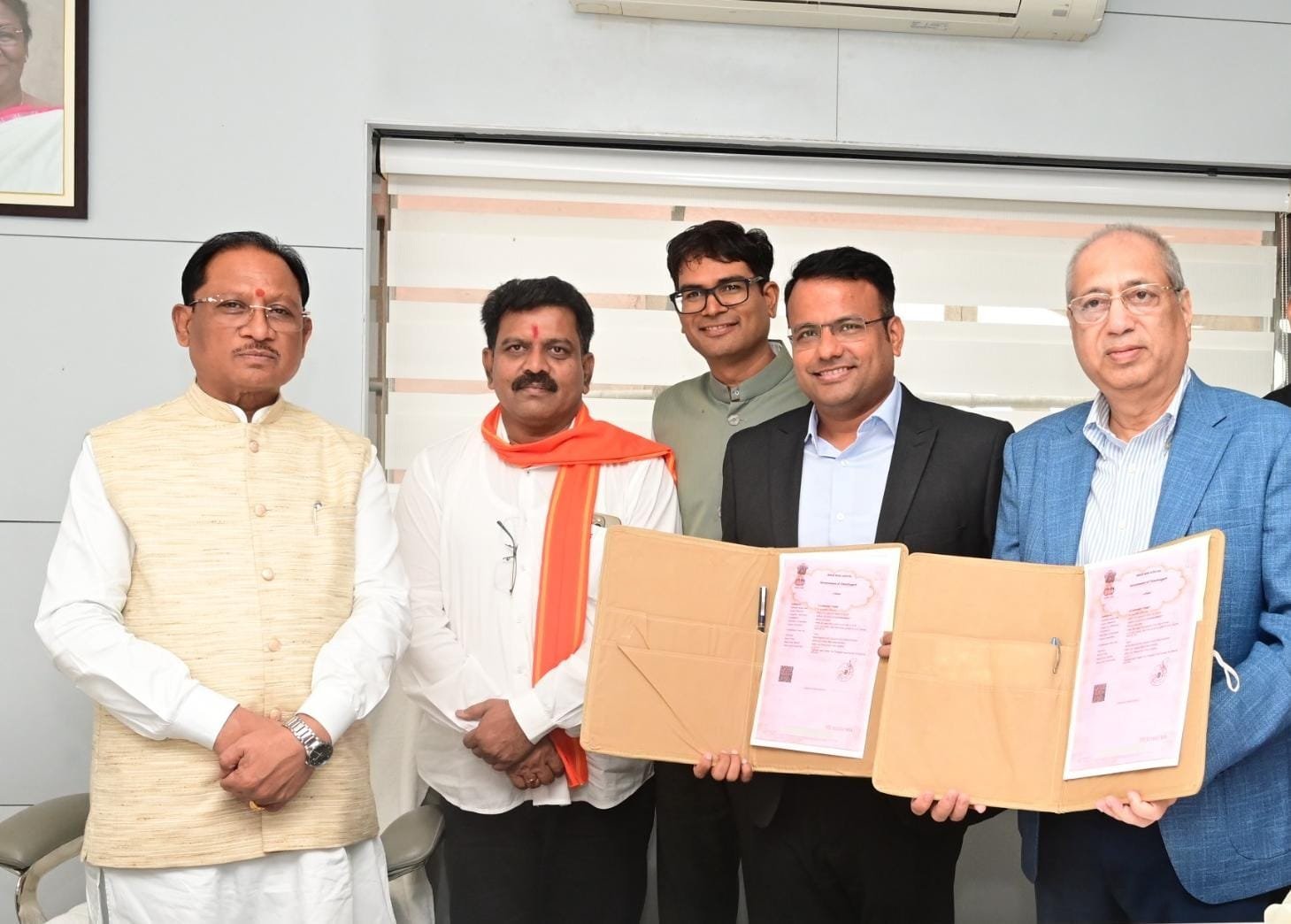 नवा रायपुर में NMIMS का कैंपस: 40 एकड़ में बनेगा संस्थान; 2-3 साल में पहला बैच, पूरा होने पर 10 हजार छात्रों को मिलेगा फायदा