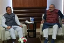 छत्तीसगढ़ बनेगा सेंट्रल इंडिया का टेक्सटाइल हब: CM साय की केंद्रीय मंत्री गिरिराज सिंह से मुलाकात, निवेश और रोजगार बढ़ाने पर हुई चर्चा